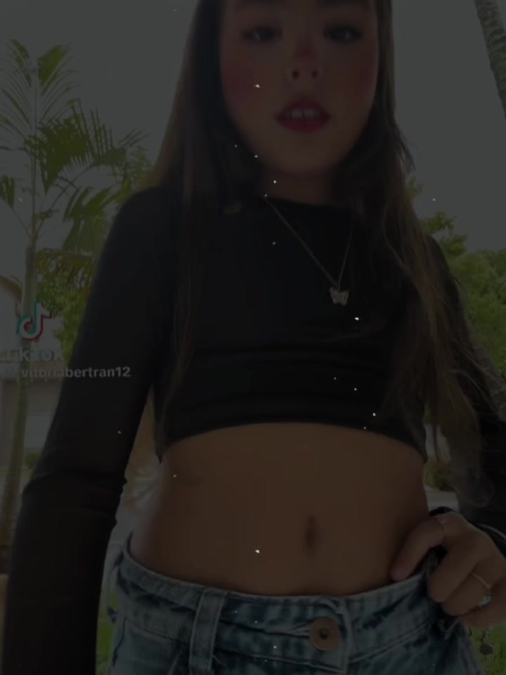 @Fᥴ_᥎ιᥴt᥆rιᥲ'bᥱrtrᥲᥒ