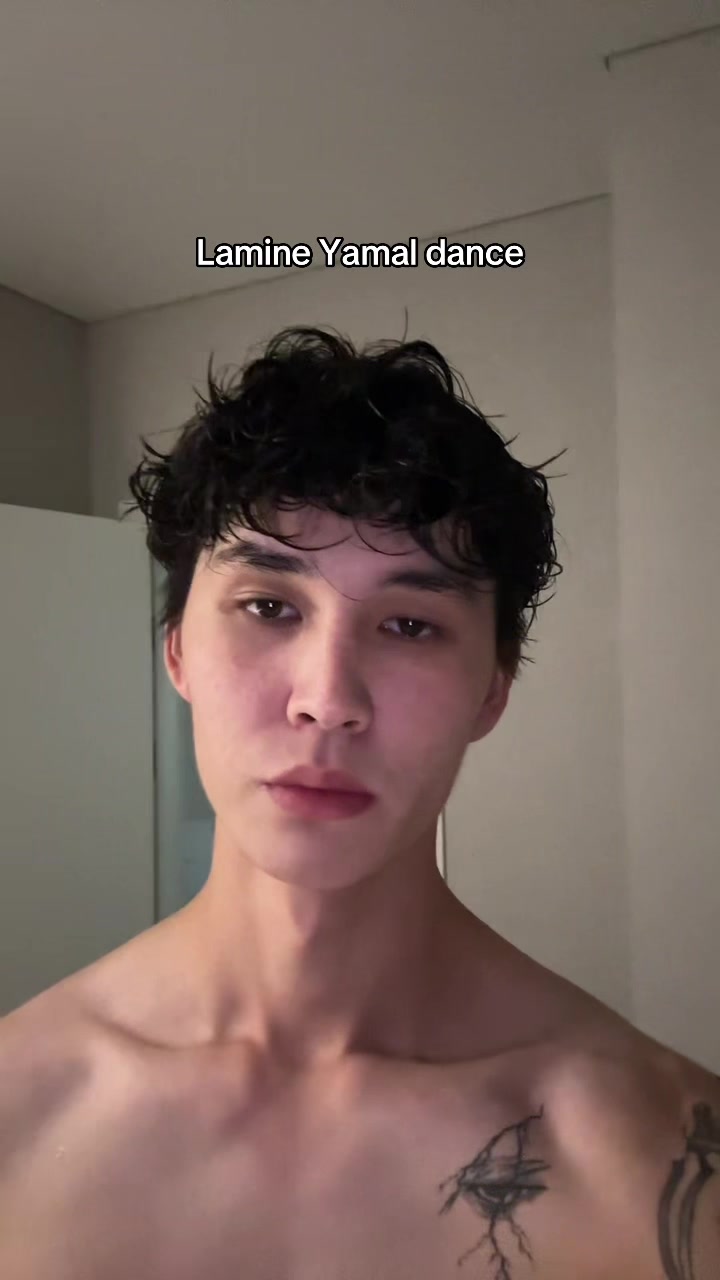 @๐๐ฅ๐ฆ๐๐ณ๐จ๐ฏ๐ข๐๐ก