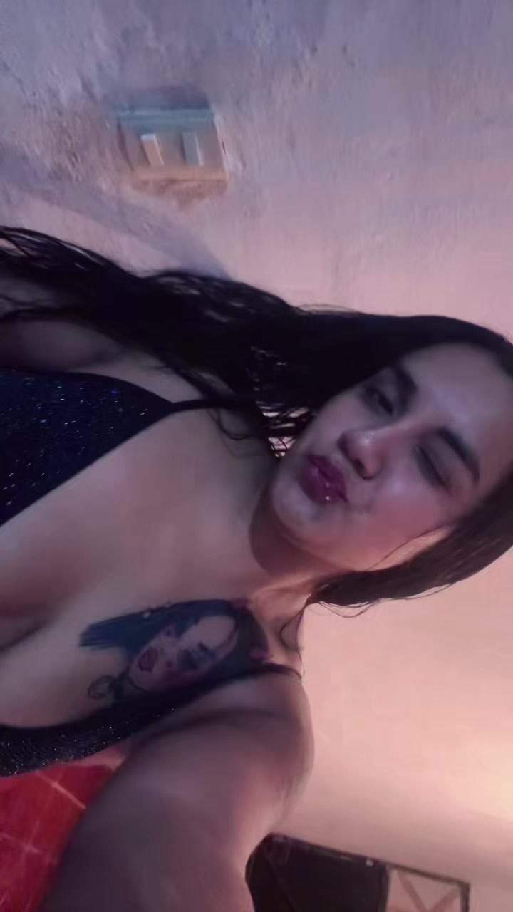 @Lizy Torres🌙🌸🫦🩷🍒