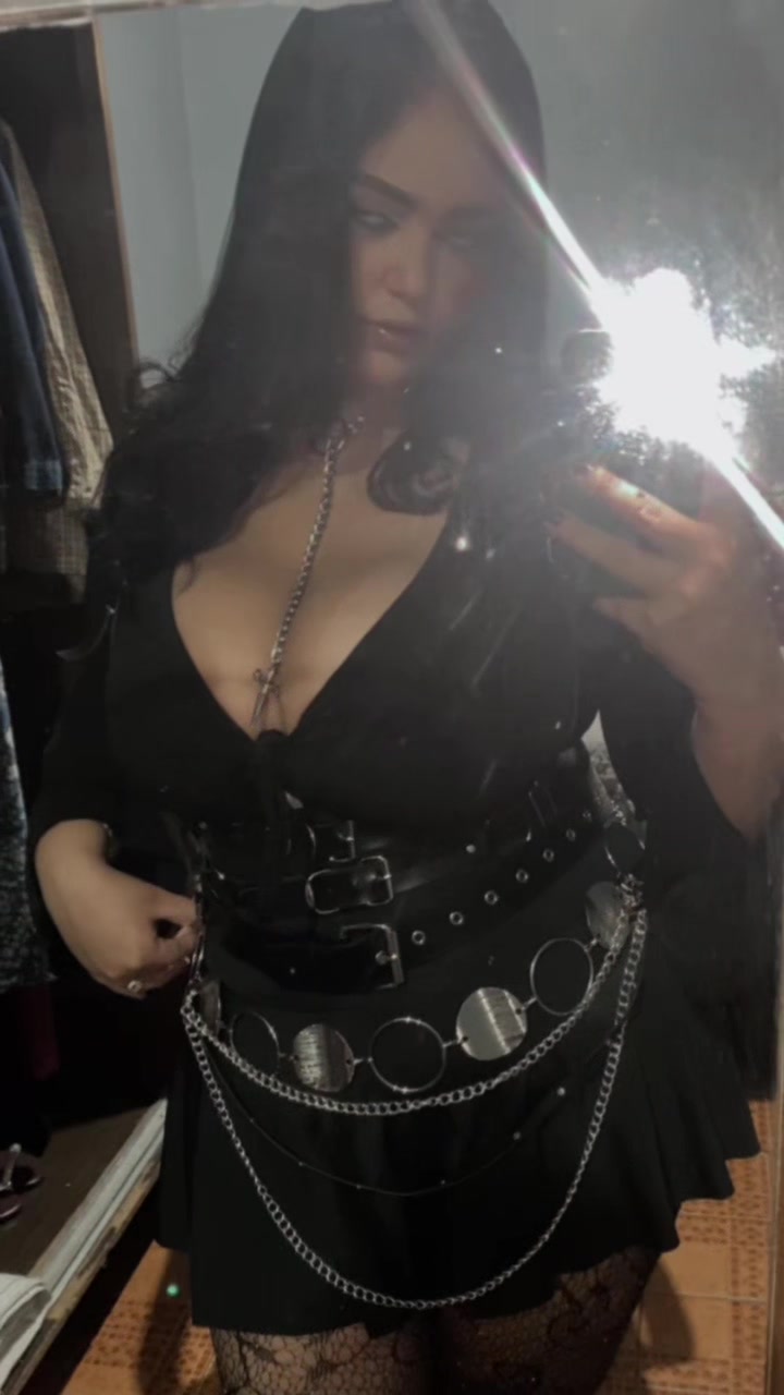 @☠️