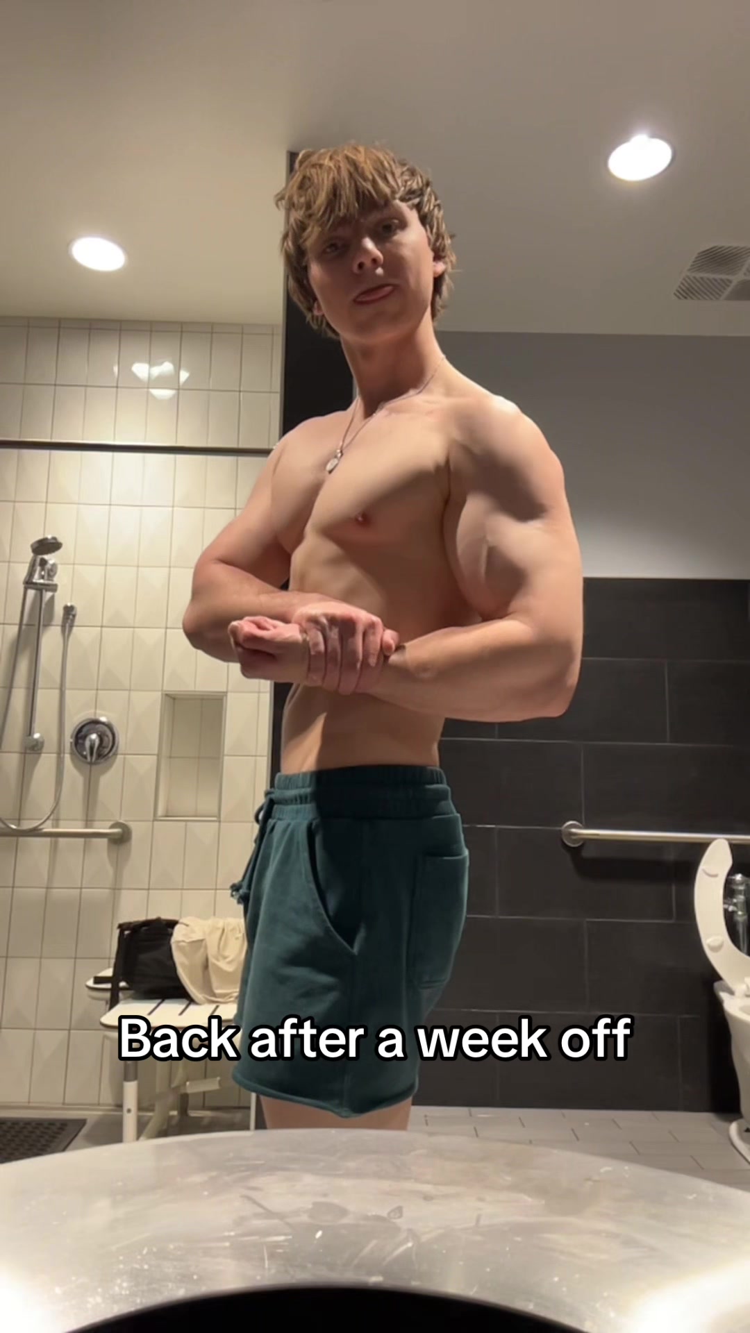 @LumMayLift