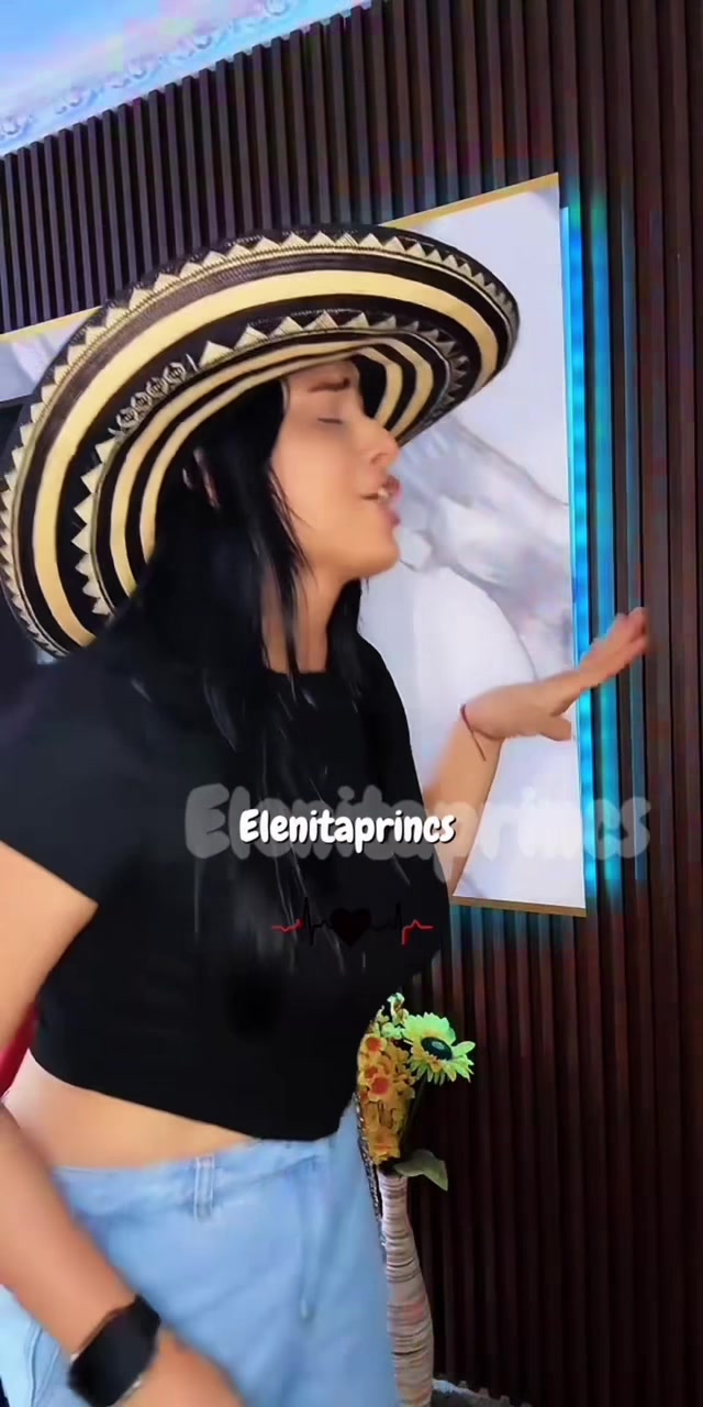 @elenitaprincs🪗👑🎶🎵🎼