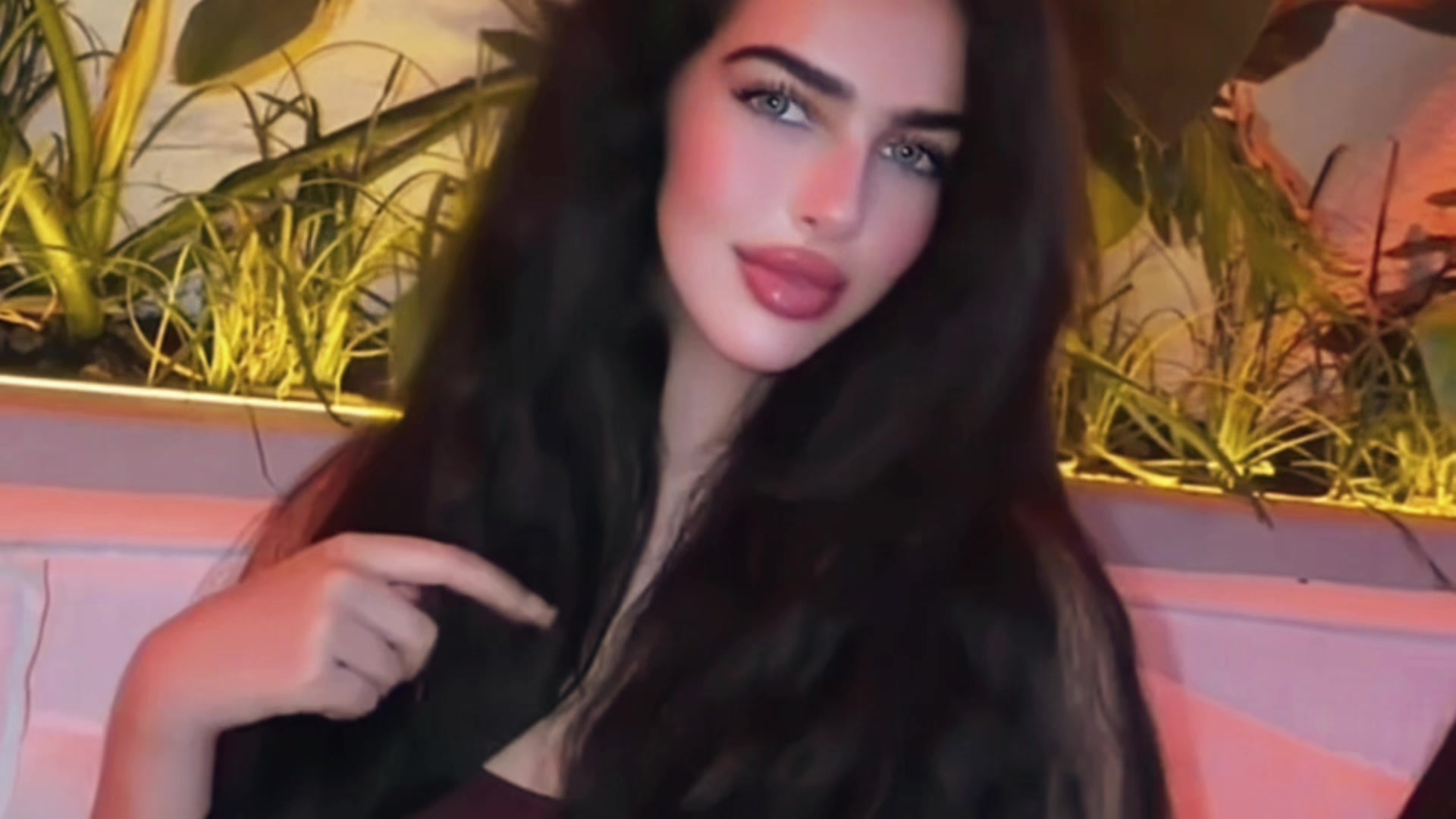 @زِينة المَغربِية 🦌🤍