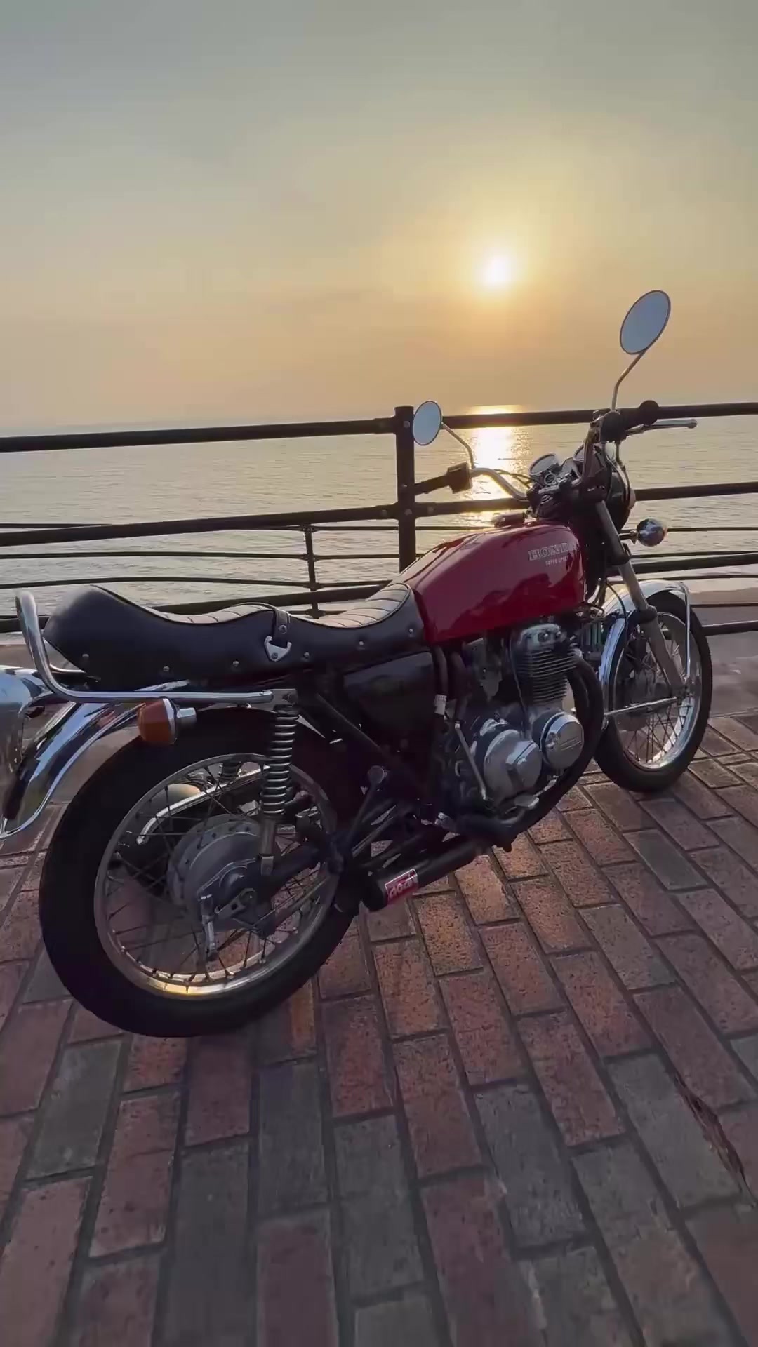 @HONDA真凜のヨンフォア｜最高音質で旧車バイクの極上音CB