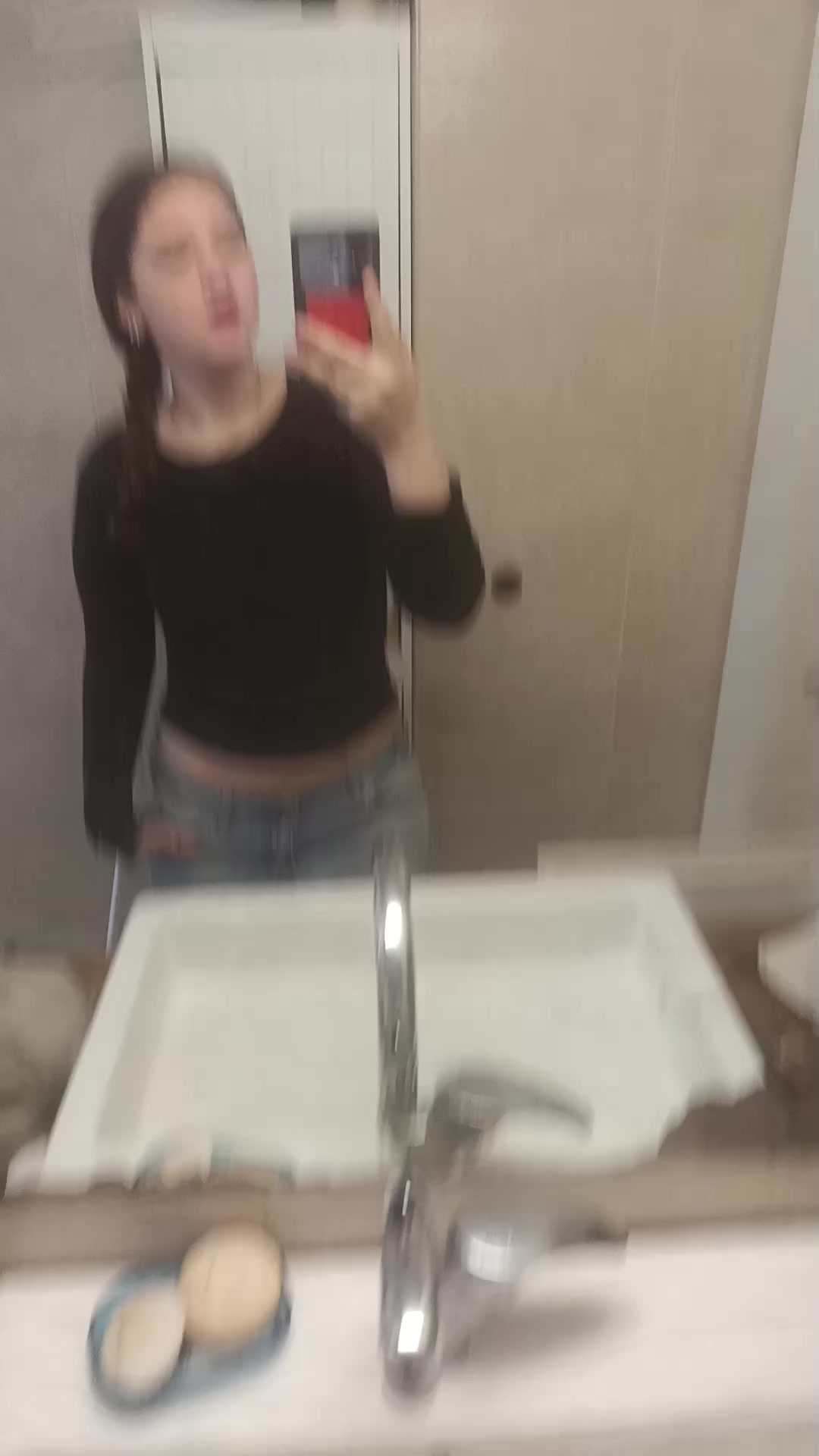 @adi🎀