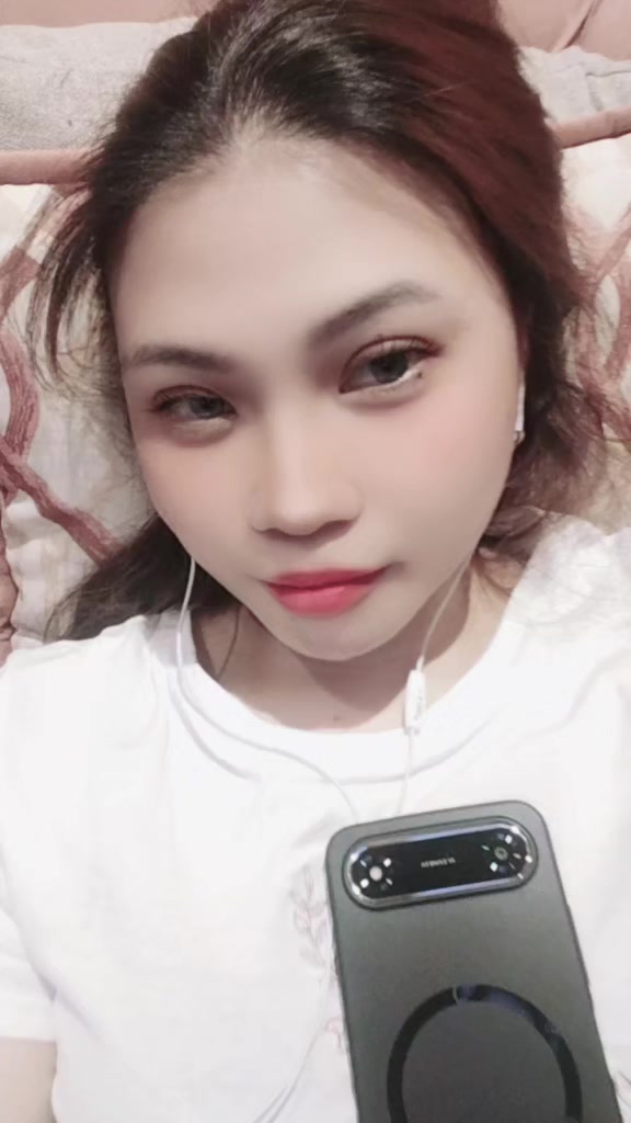 @Enahj🏳️🌈