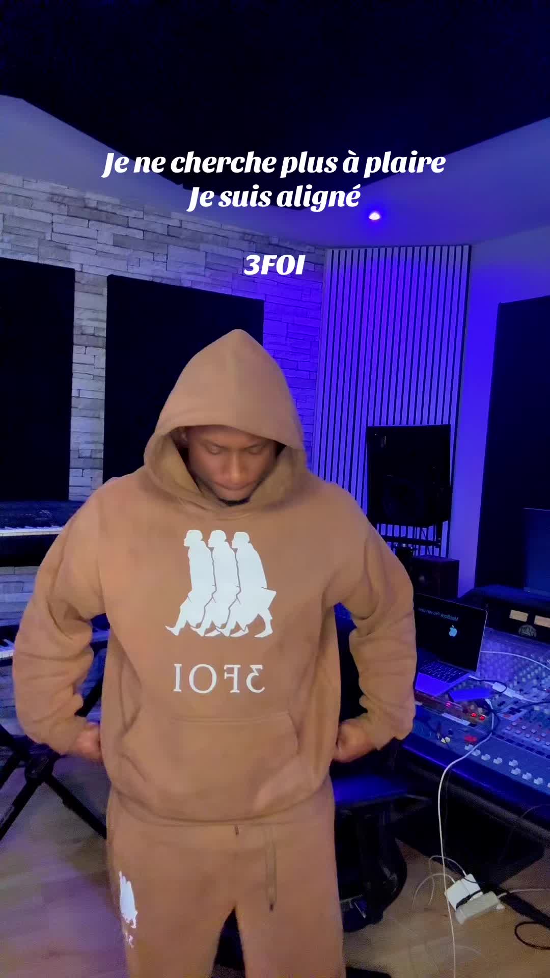 @3_foi