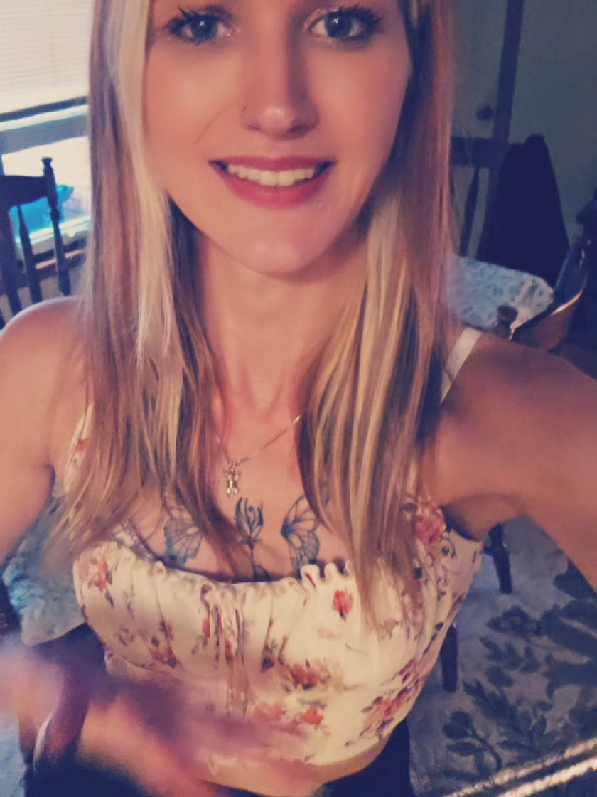 @&hearts;‿&hearts;𝒲𝒽𝒾𝓉𝓃𝑒𝓎🐐🇨🇦🦎💎🦘