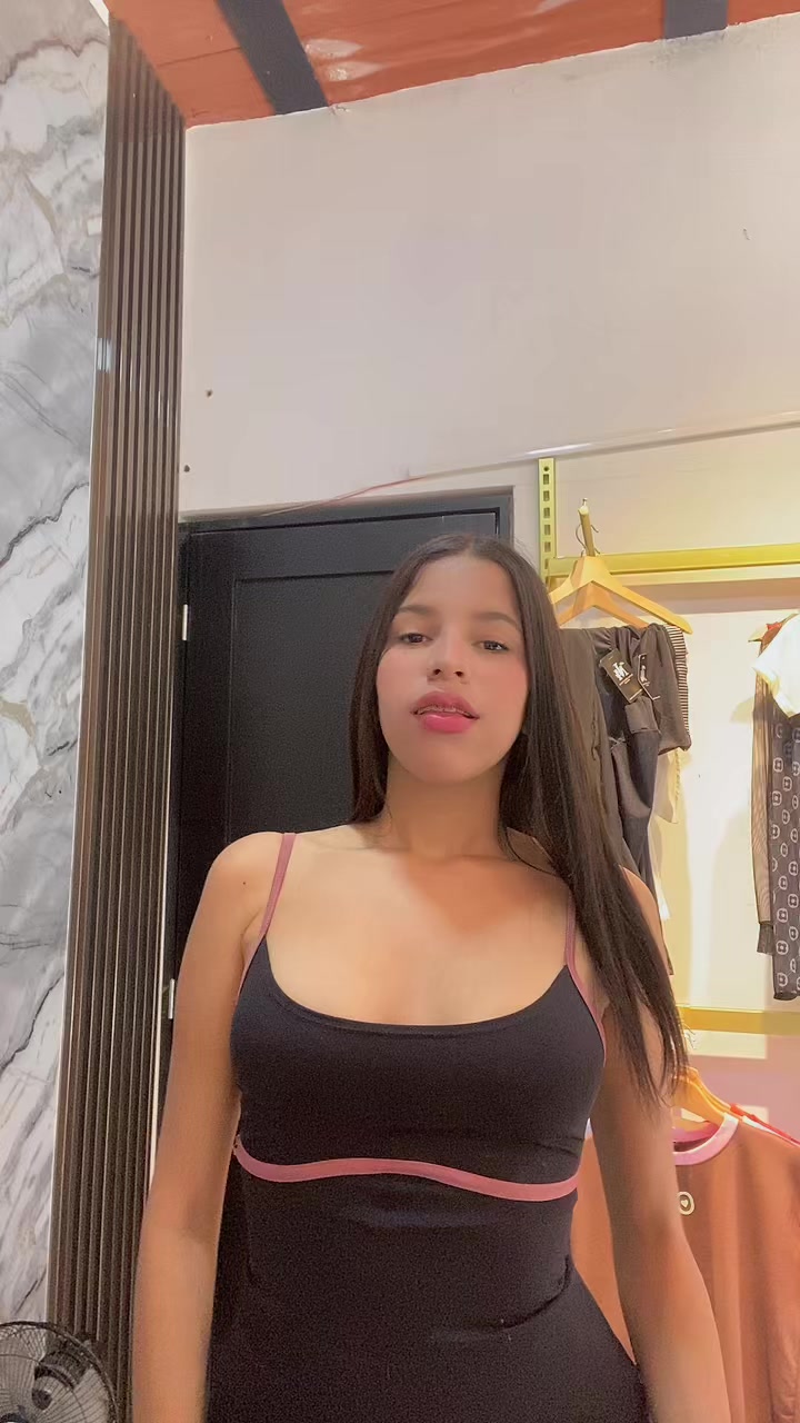 @Juliana.