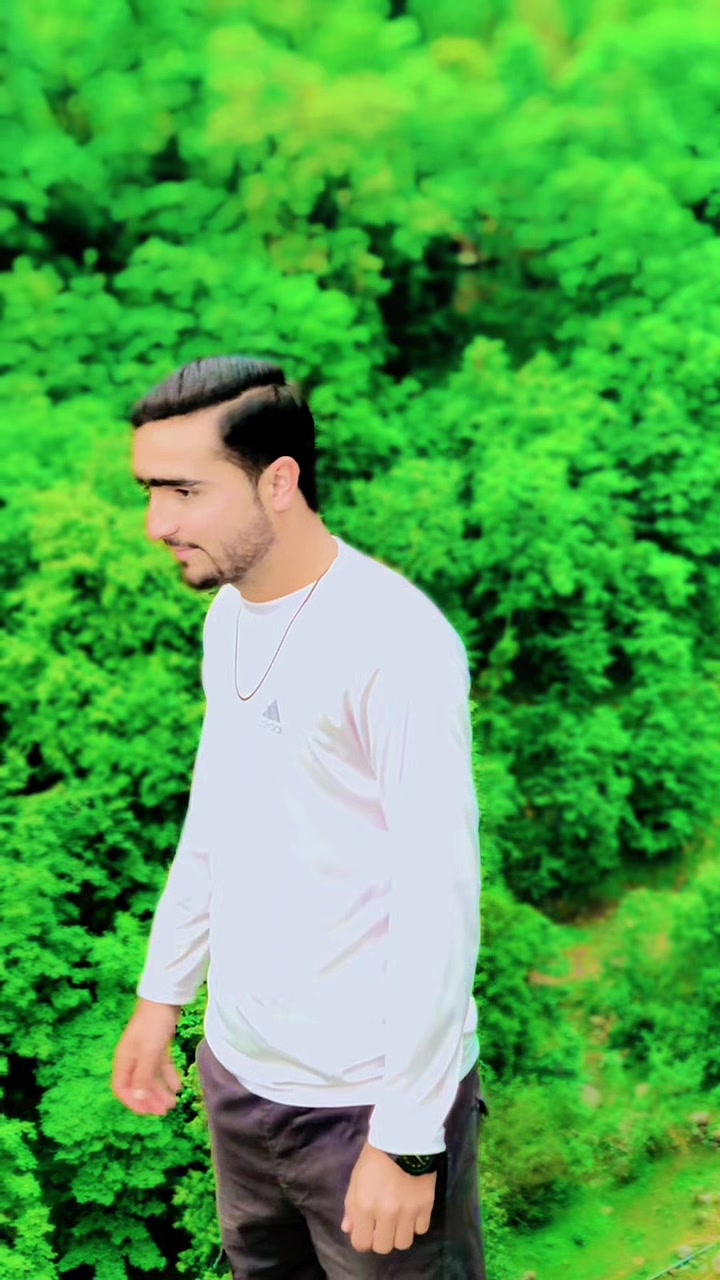 @Mr_ Zeeshan077