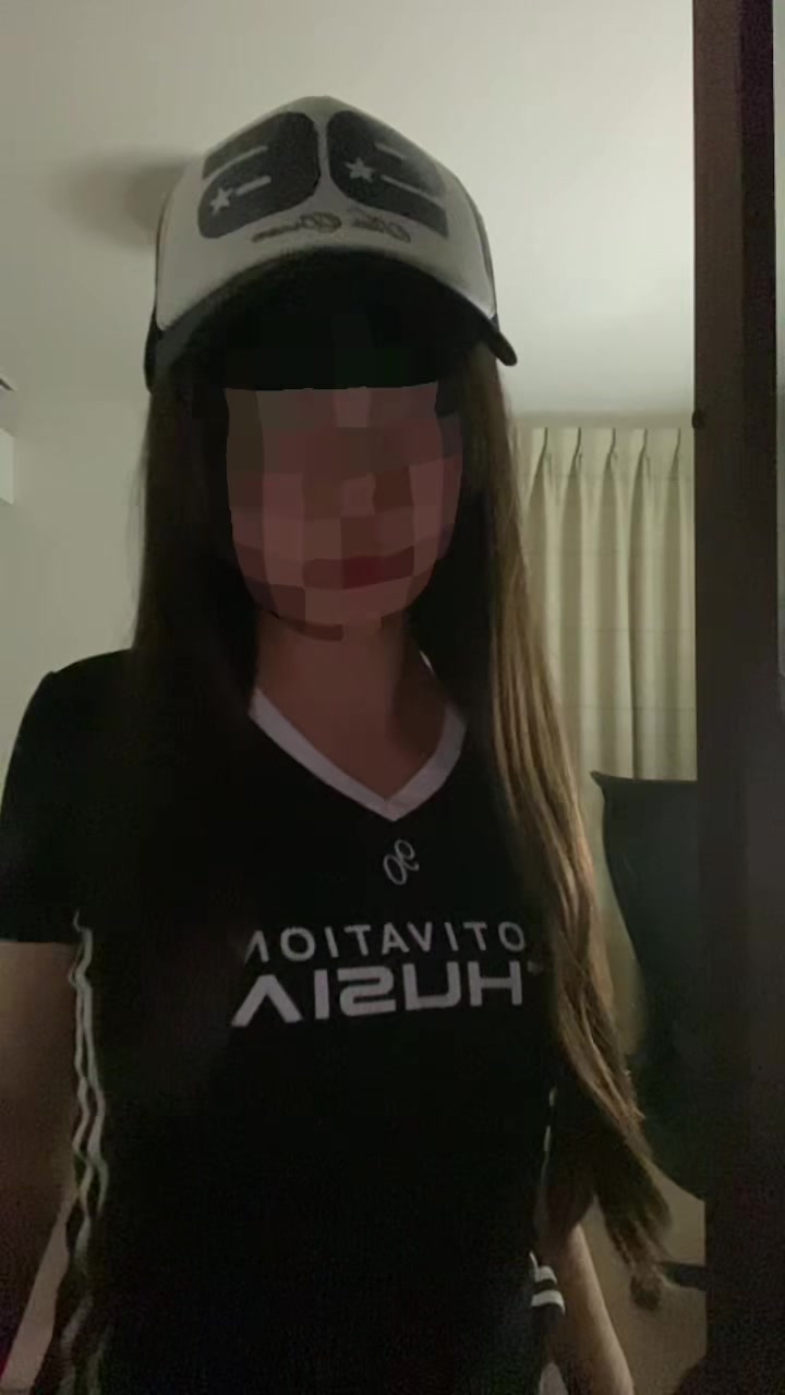 @MOMO