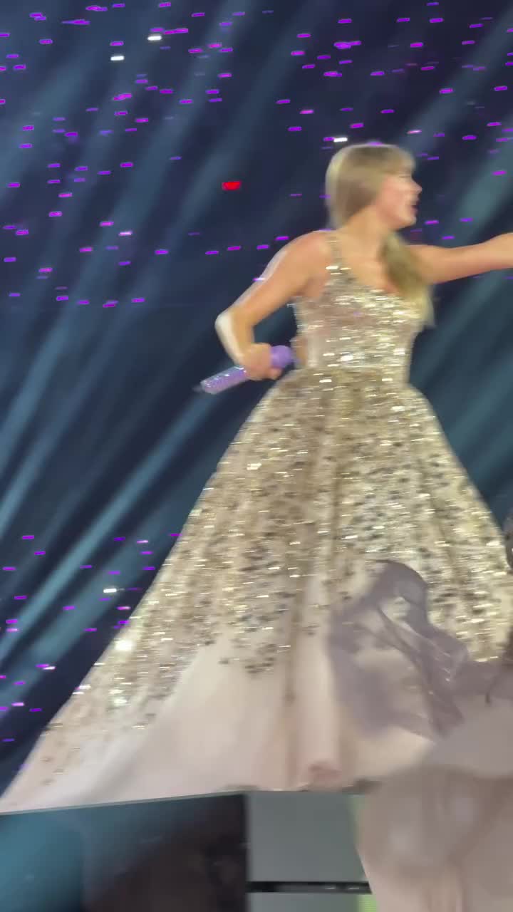 @𓂃꙳⋆videos from the eras tour