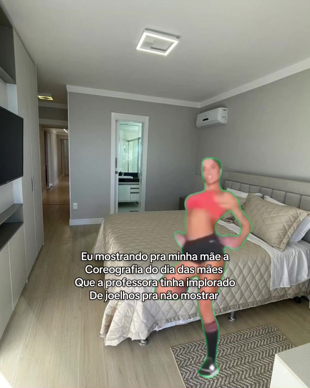 @;-;