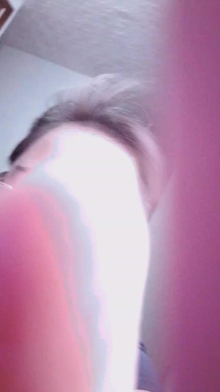 @Avril real
