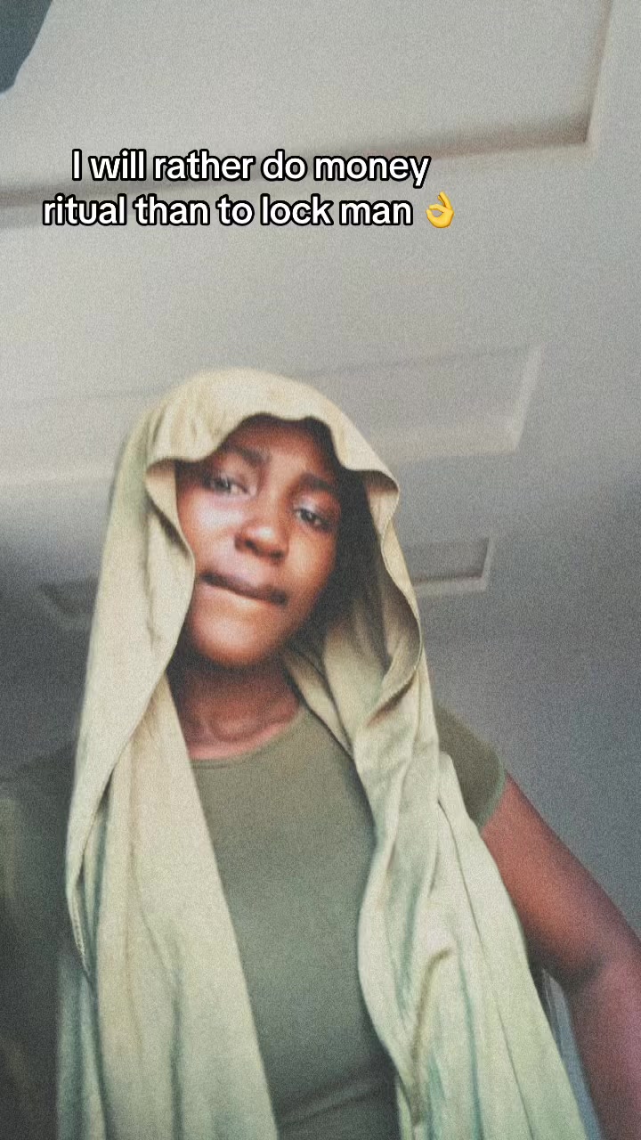 @Meedahd🧕🏾🤭💞