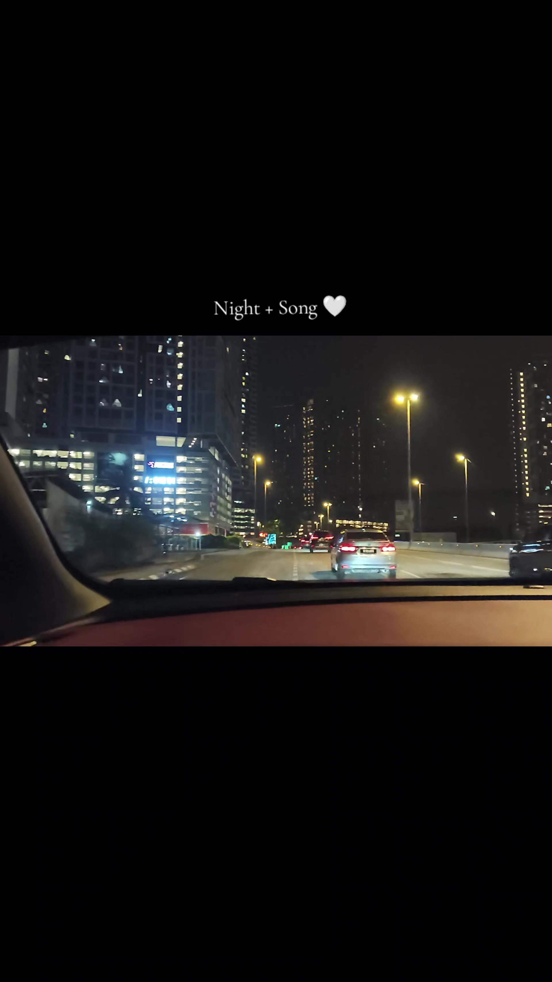 @أنيتا👀🤍🌙