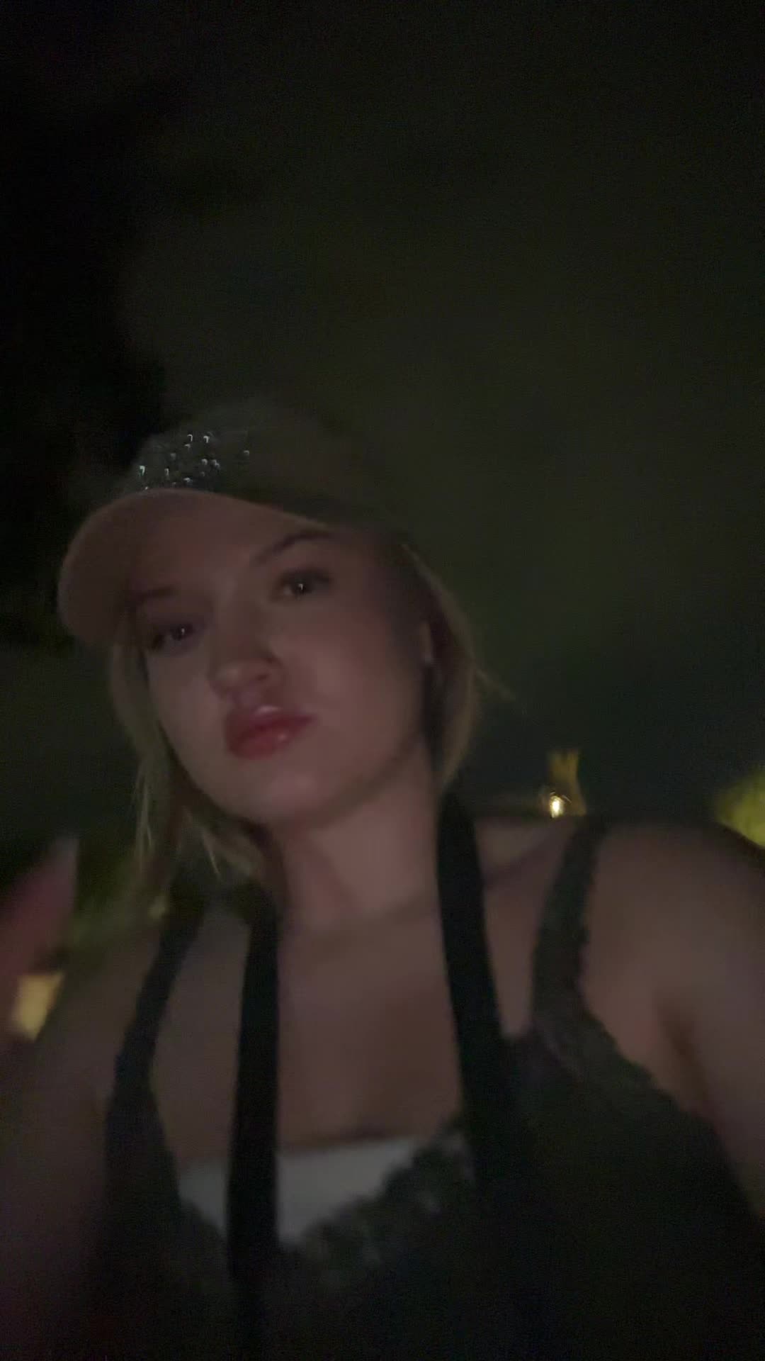 @Эмма