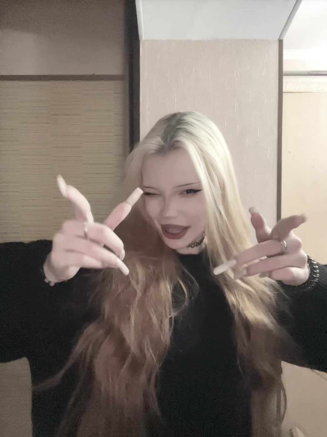 @лина
