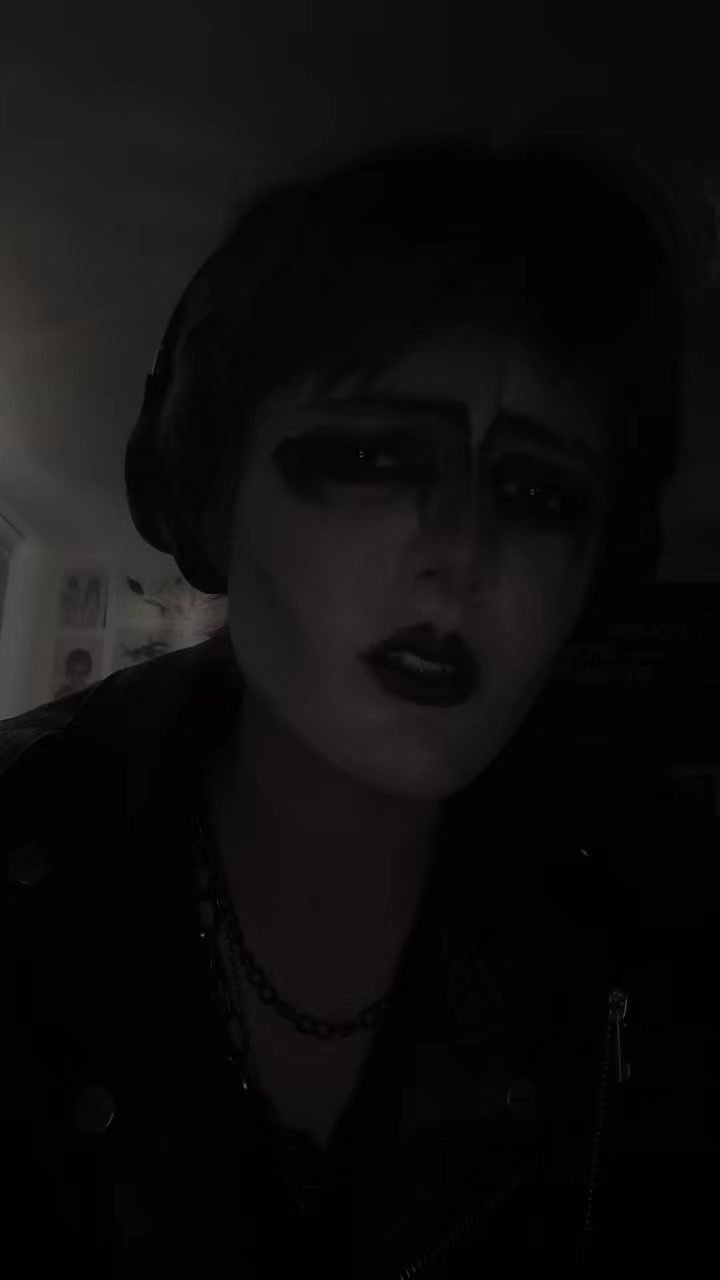 @Larry___J0hns0n
