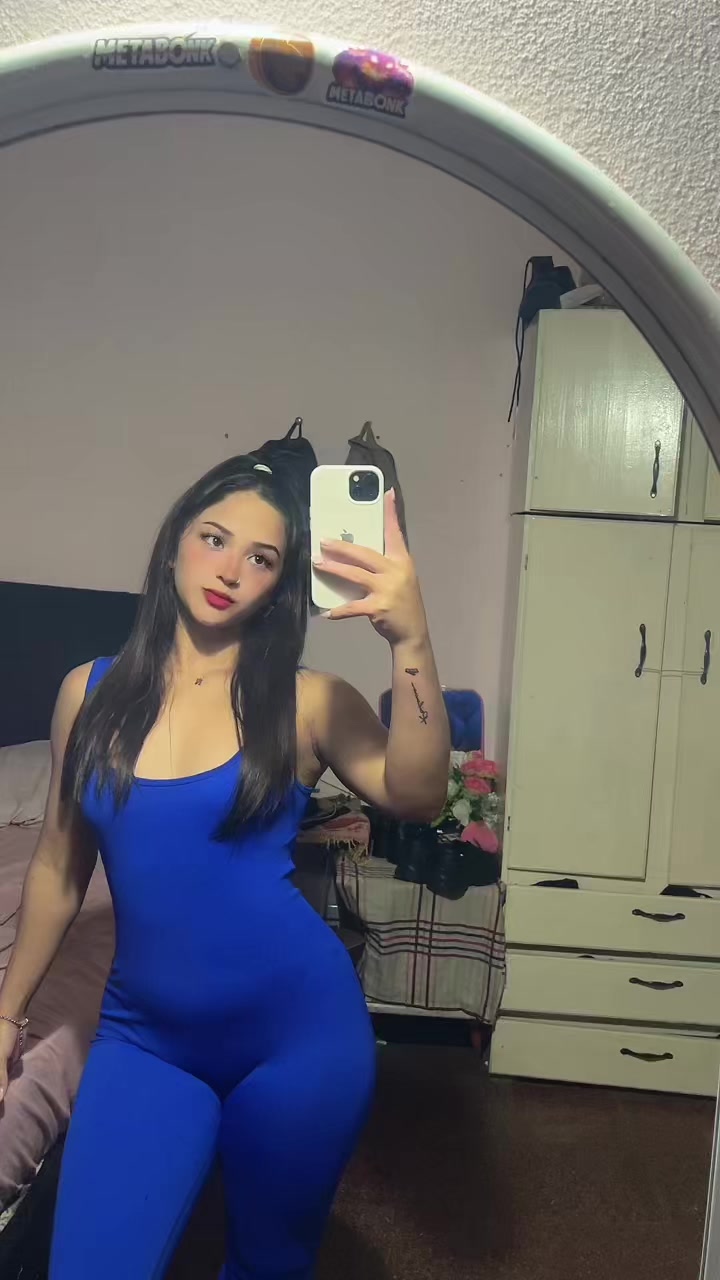@Natasha_Elizabeth1