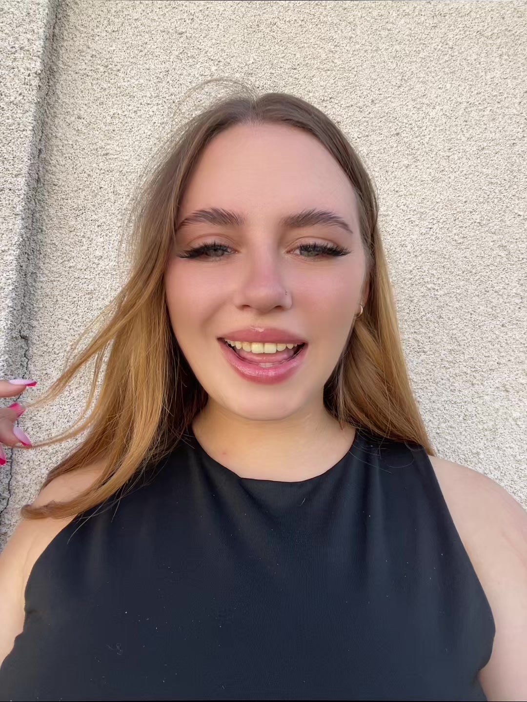 @Лиза