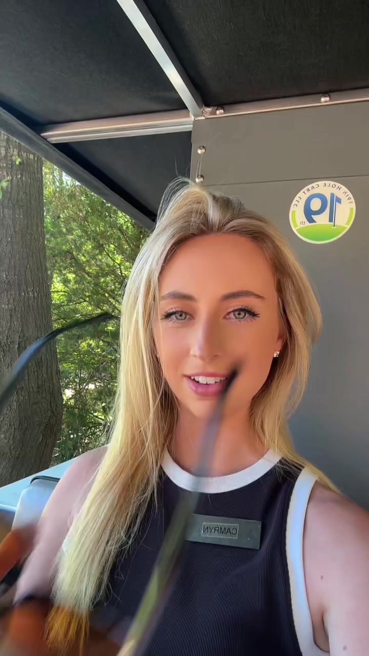 @Cam👱🏼&zwj;♀️