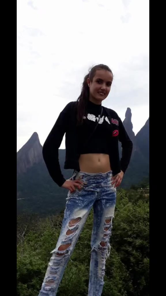@Larissa toledo