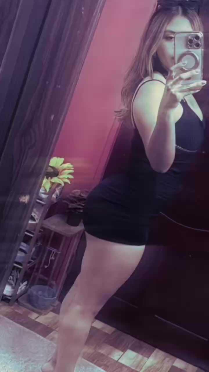 @Itzelv0916