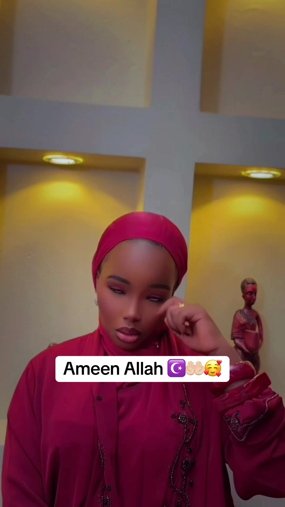 @Shatrah~beauty~vibes(Benz mami