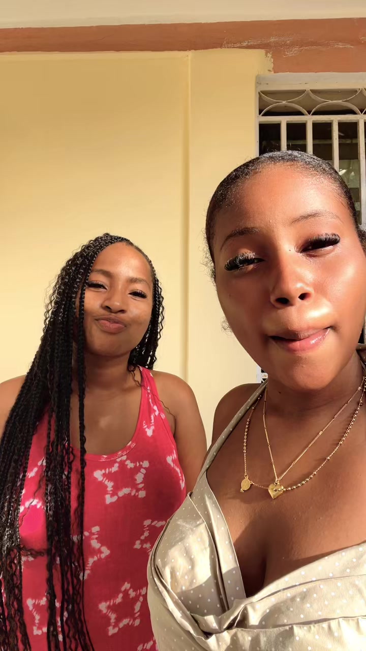 @Mrs_kiwi_509