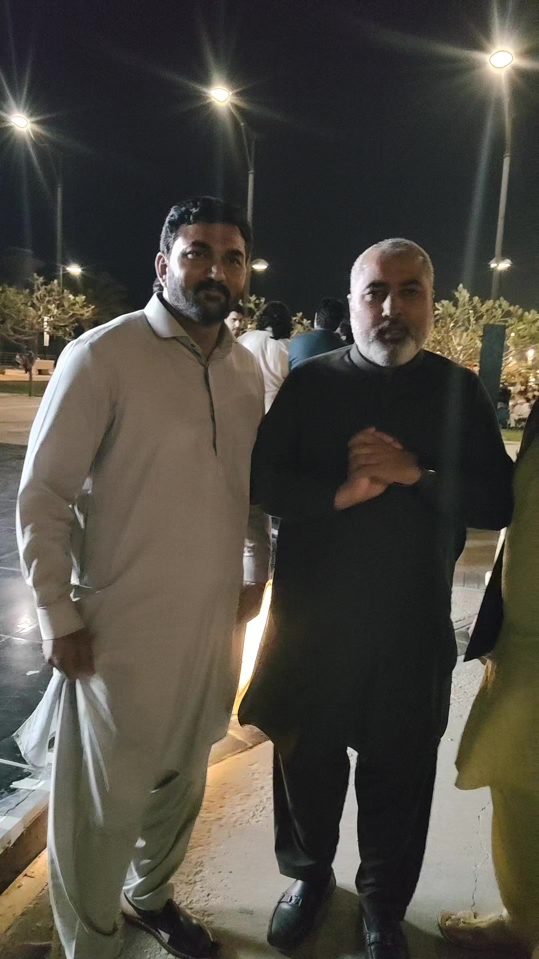 @Waqas Maqsood Kahloon