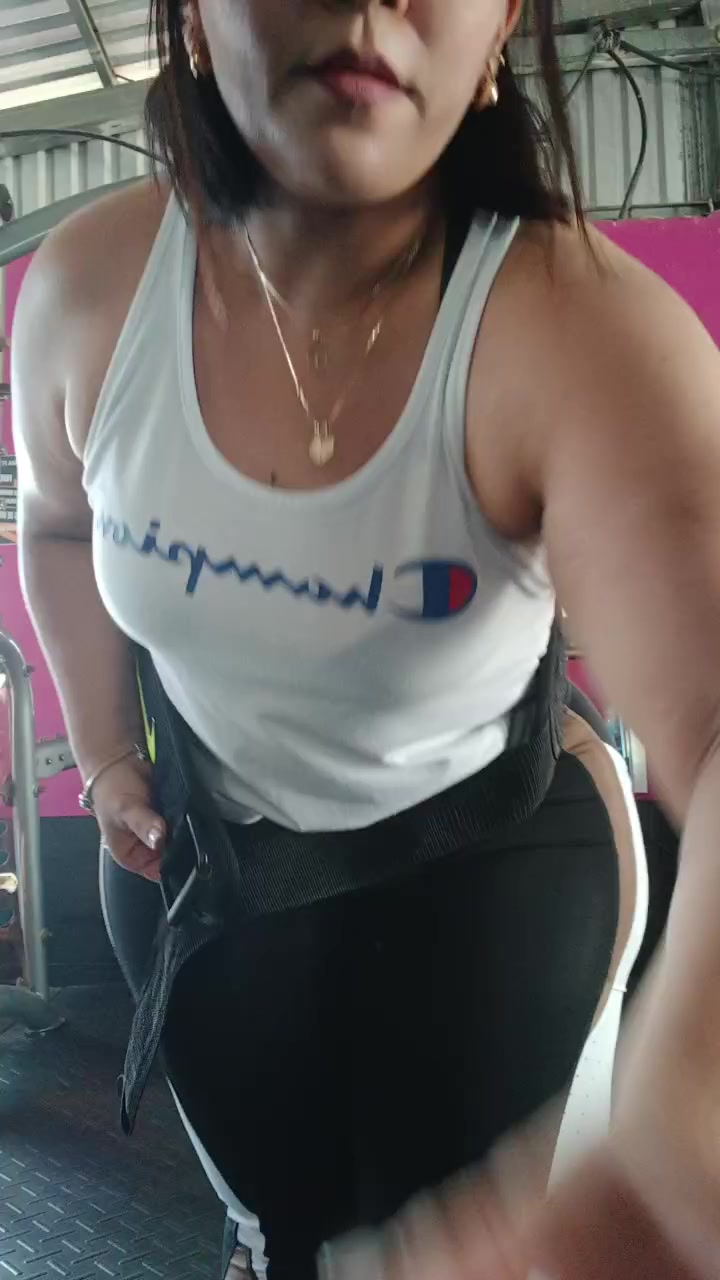 @Bombomcita🍑Hermana🦉Perdido💋