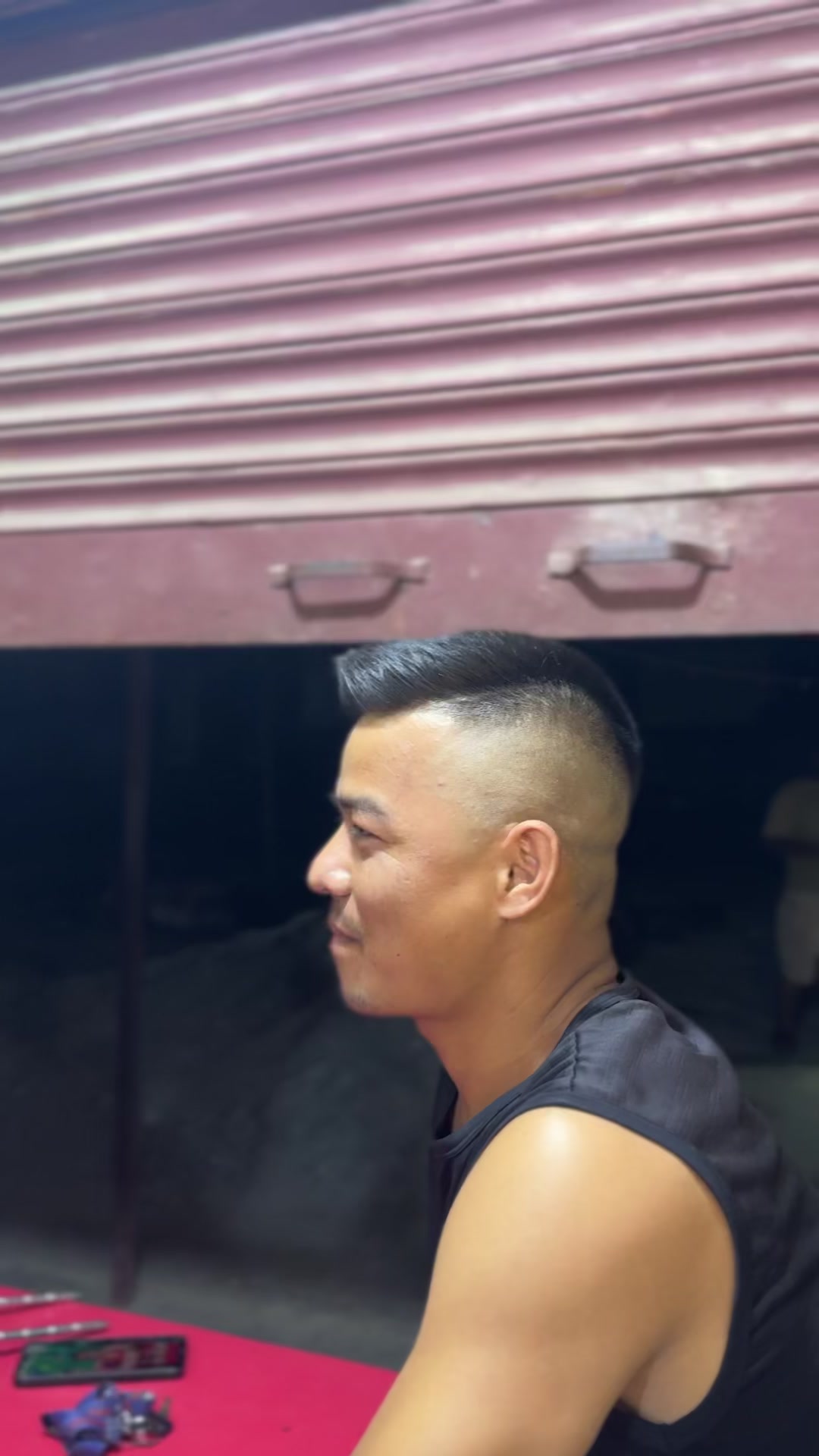 @gwaltar shyam vai hair cutting