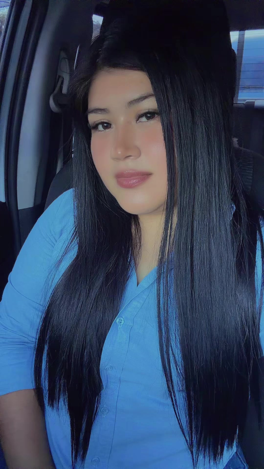 @ivania_sv