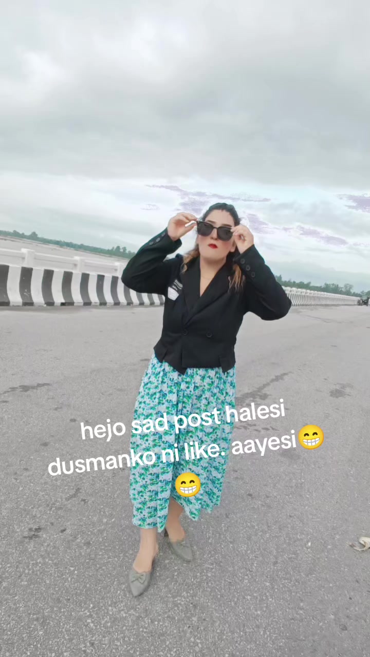 @Queen👑