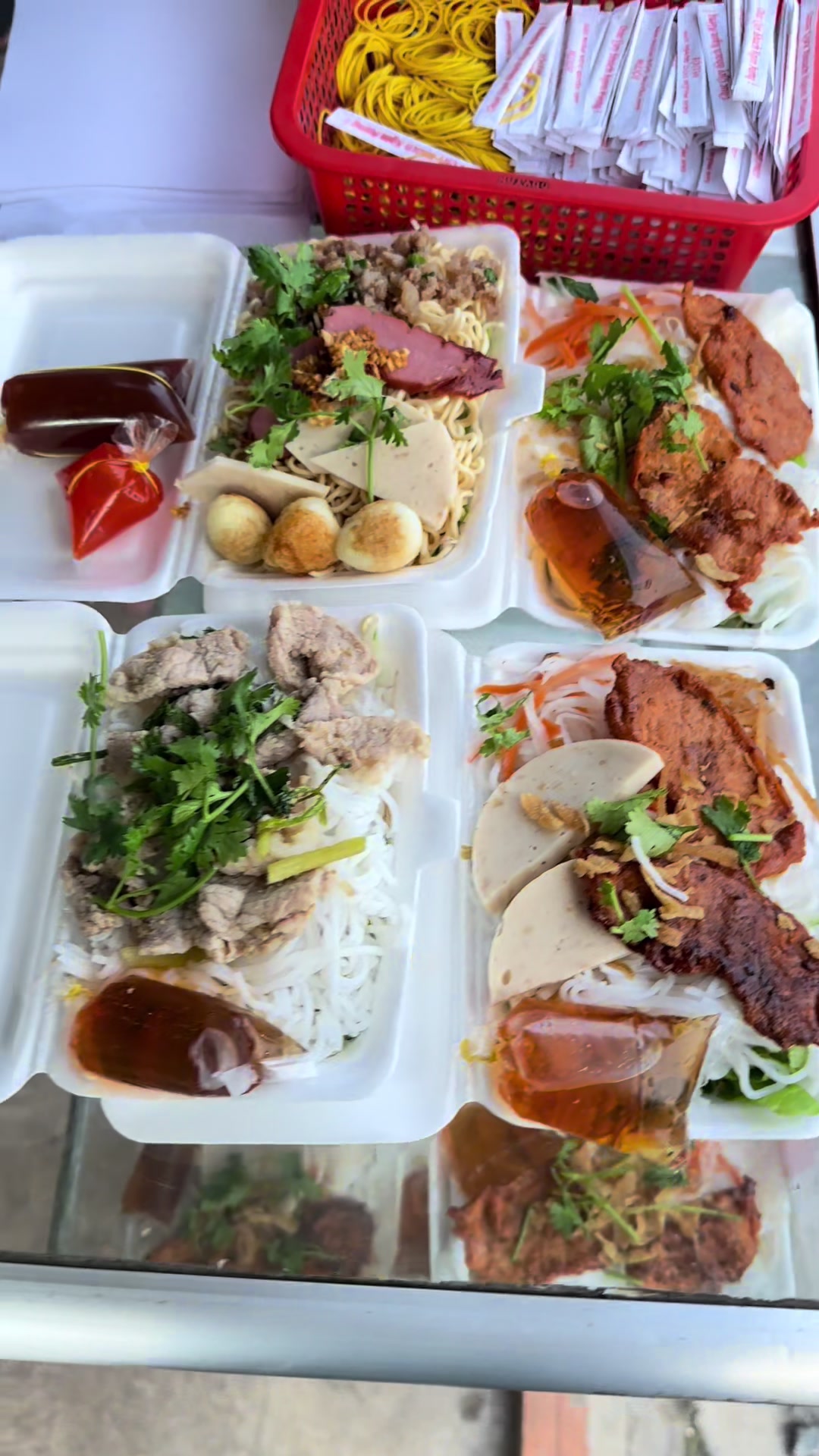 @T&ograve;n B&aacute;nh Bao
