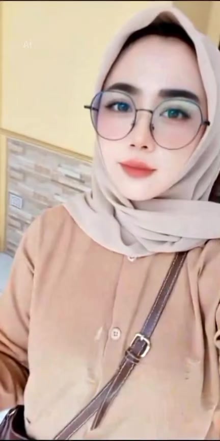 @Vhira
