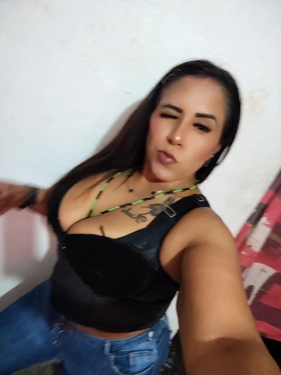 @jadesita😈 🌻🫦