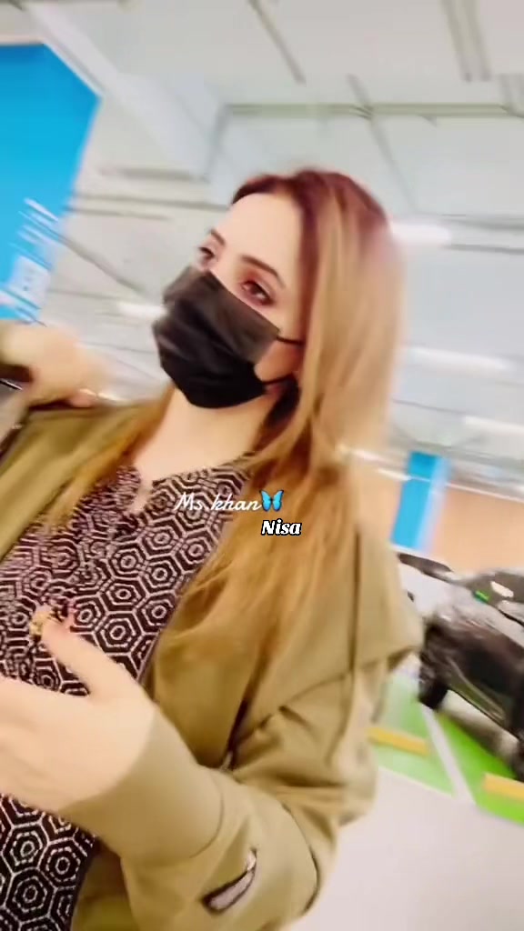 @𝐍𝐈𝐒𝐀 𝐊𝐇𝐀𝐍✨️