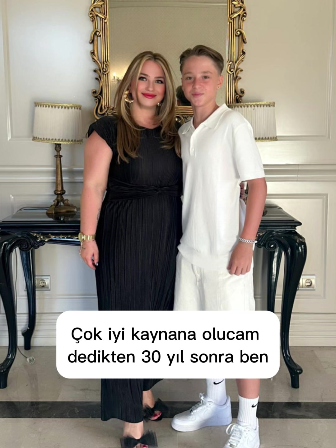 @İpek__