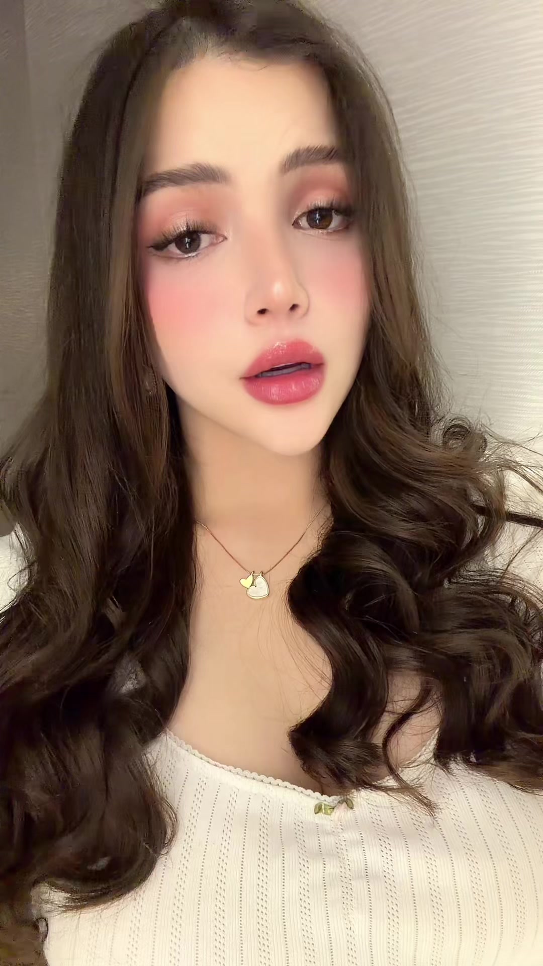 @Sof&iacute;a Brano