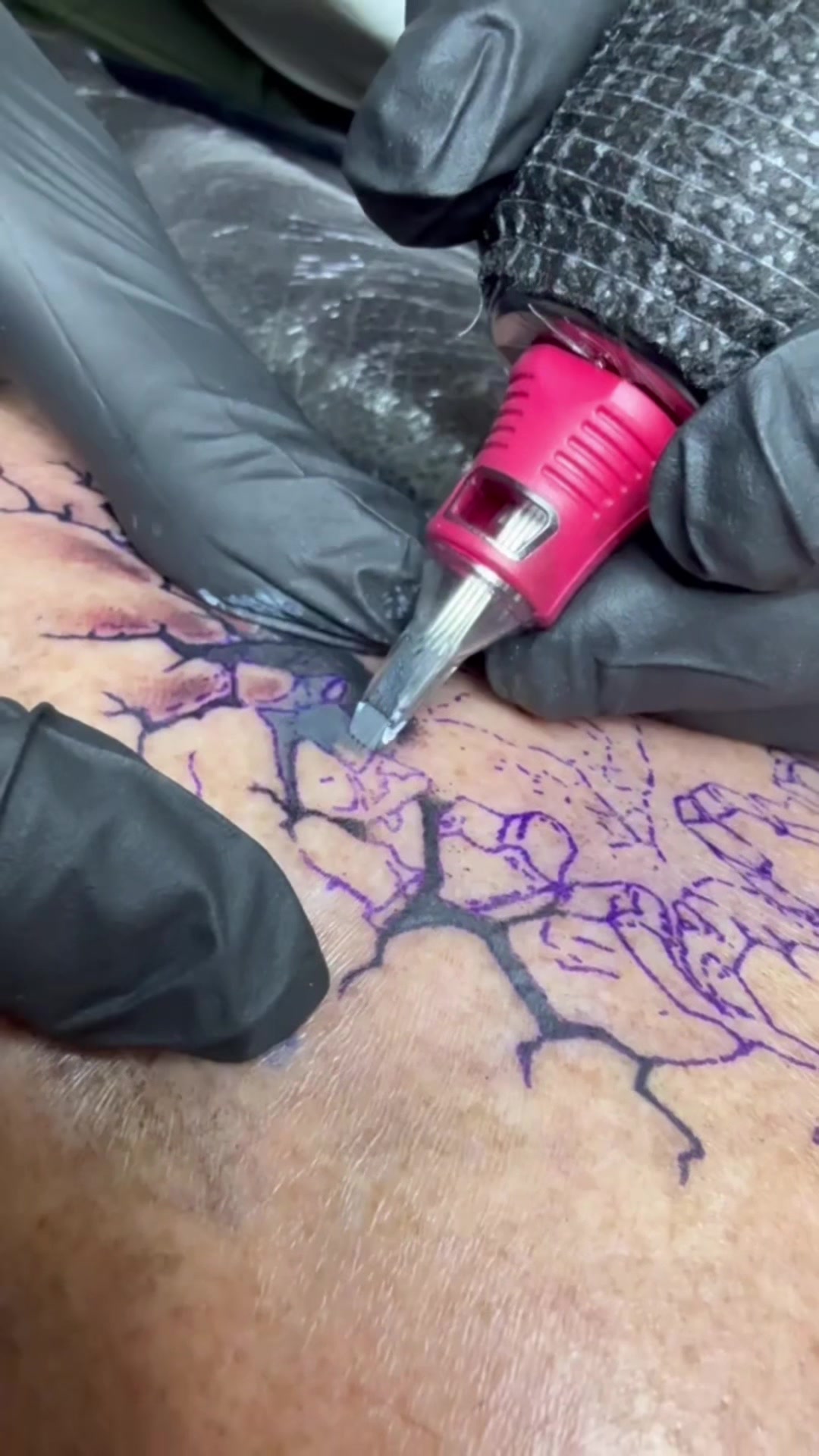 @Inlay Ink Tattoo