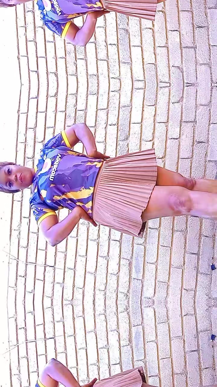 @daphneyivy