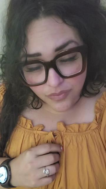 @👑HunnyBrat🍯