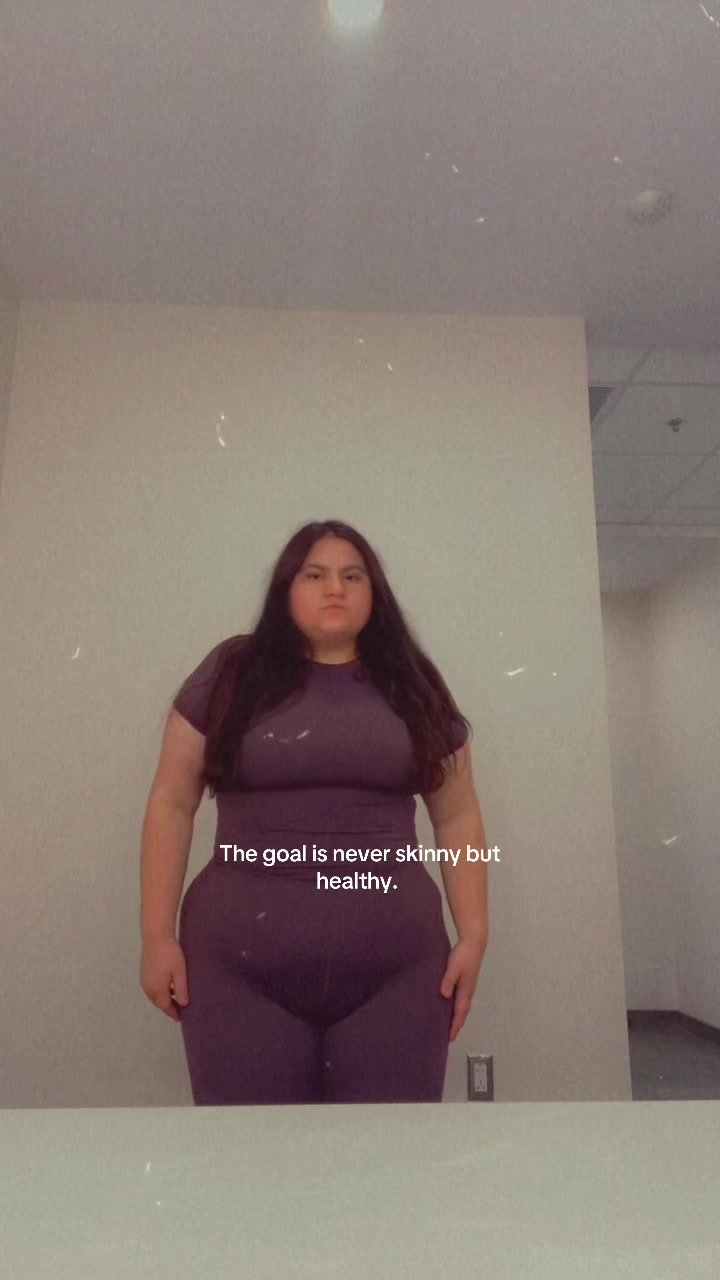 @Lexi🦋 | Plus Size Creator