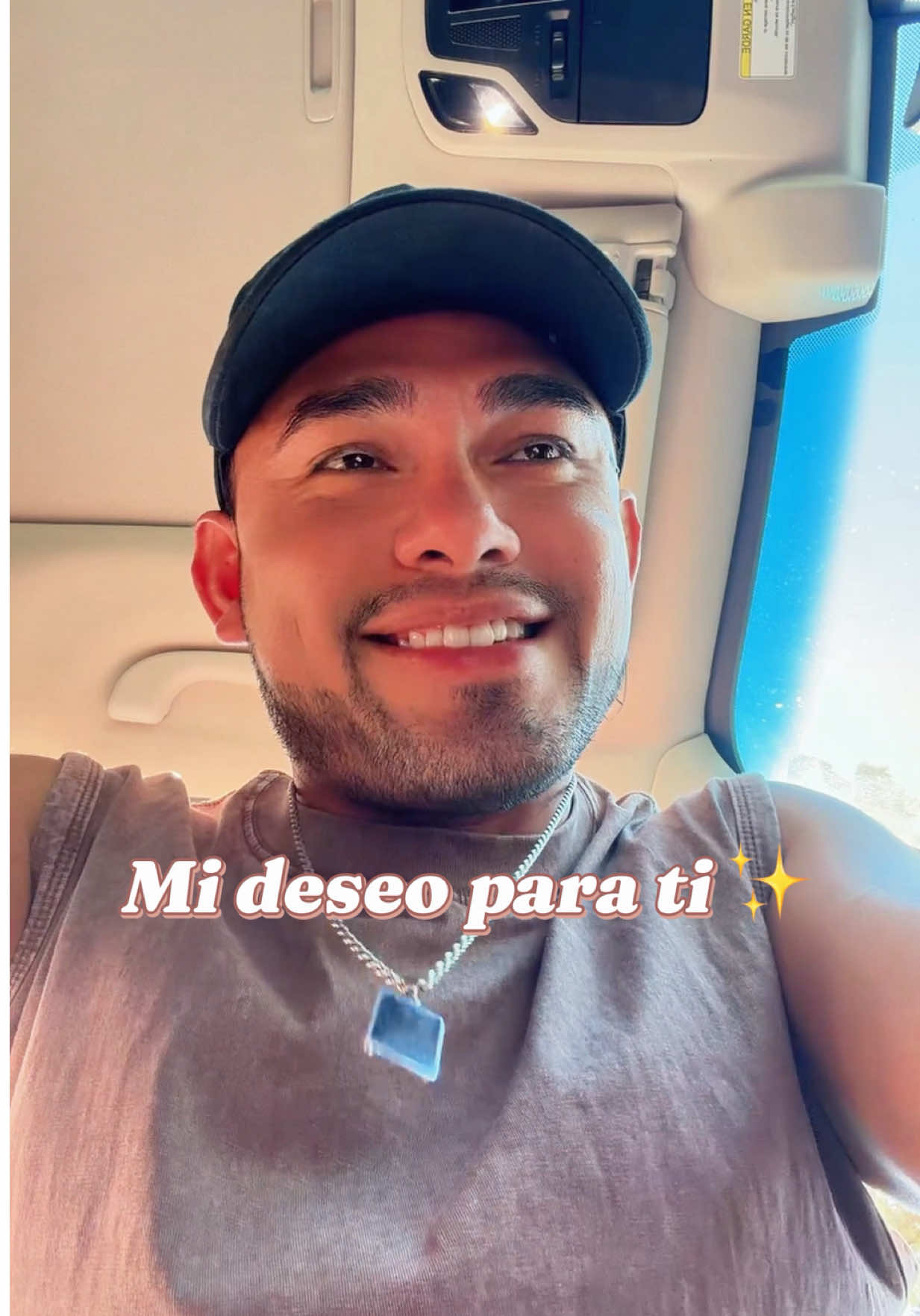 @Alex Uriostegui