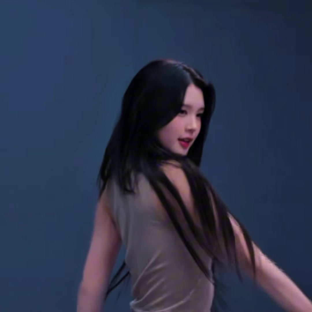 @T