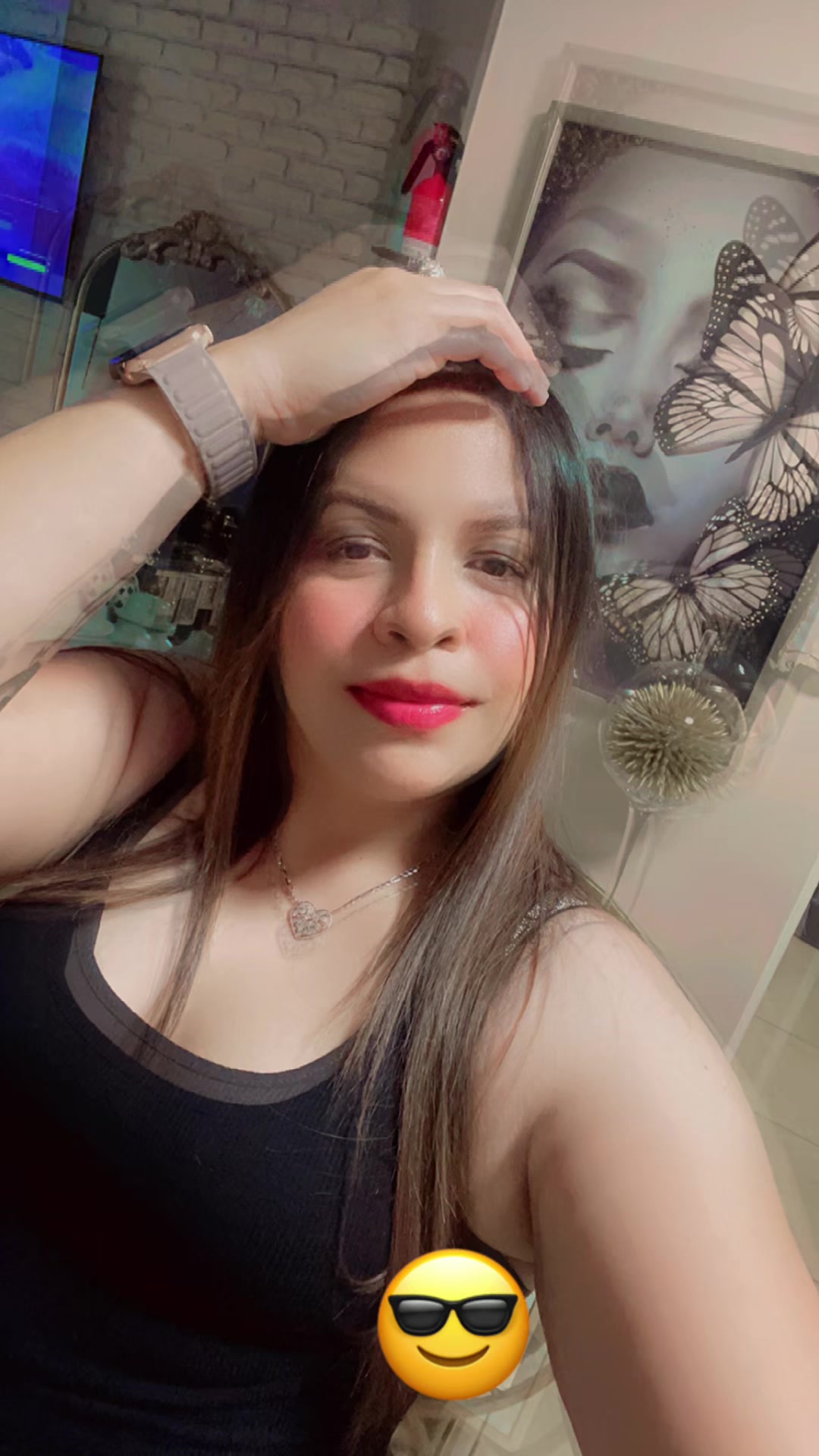 @Elisa🦋🌸🍒
