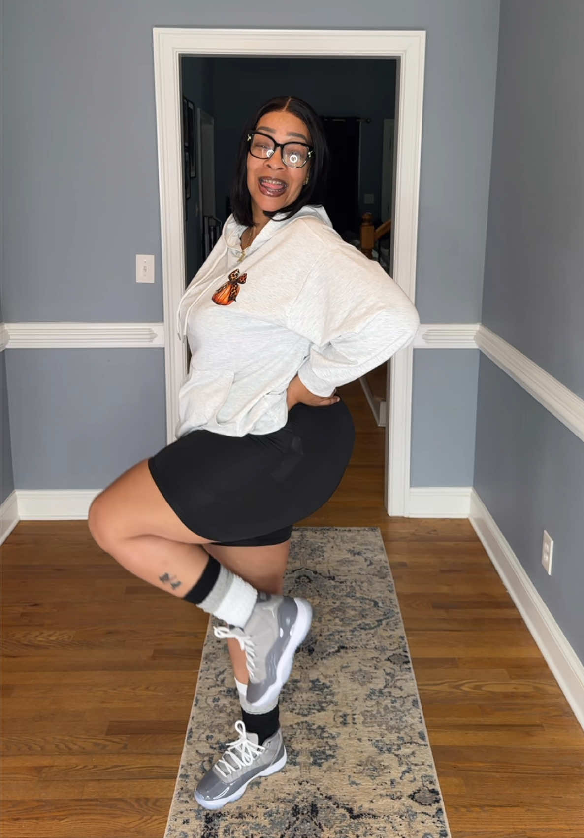 @K.lala104