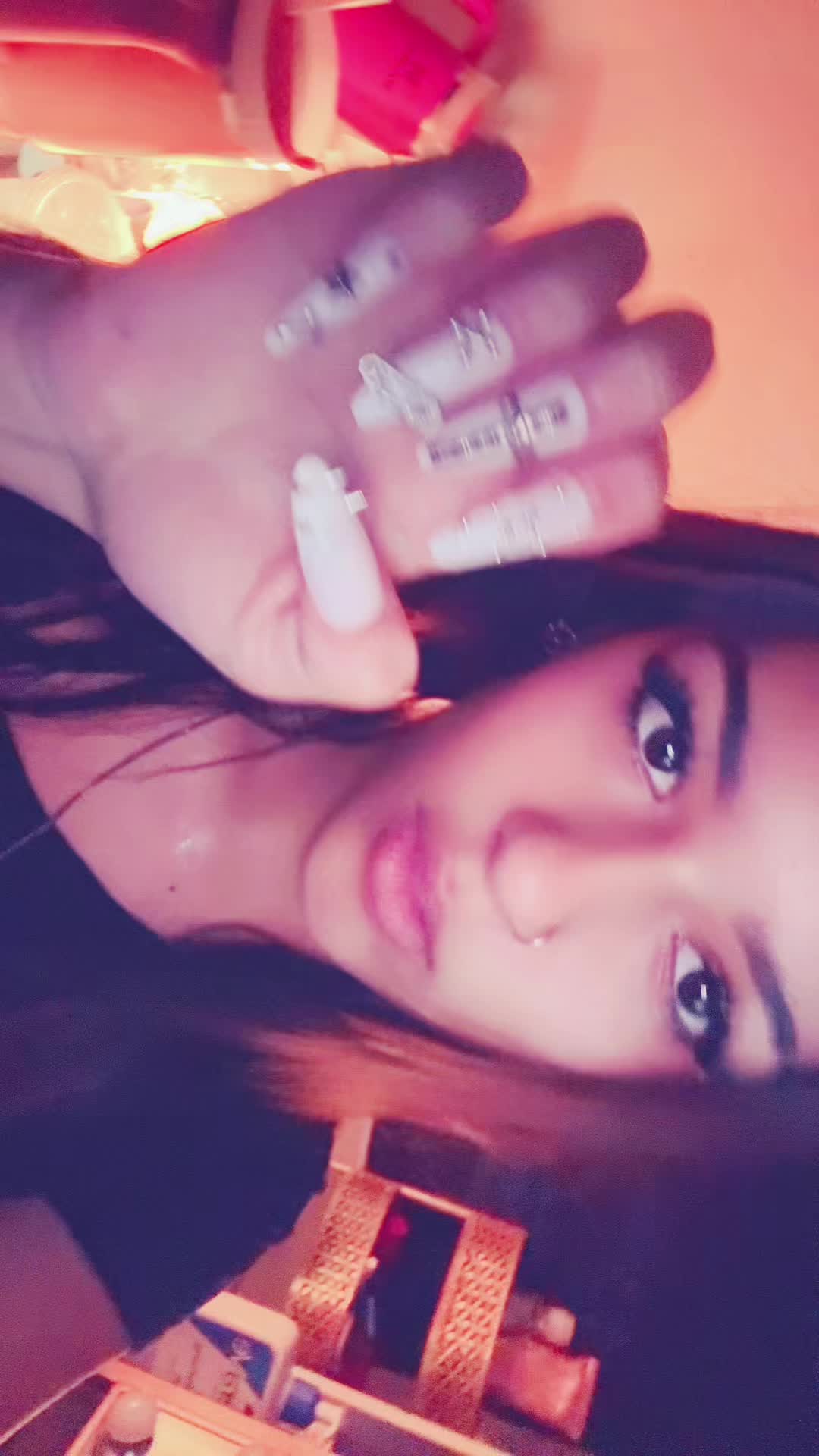 @𝖊𝖒𝖊𝖗𝖞